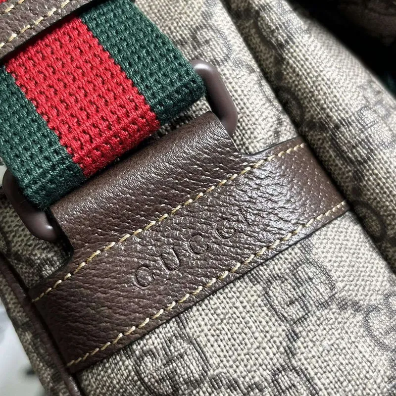 Gucci 760123 GG Messenger Bag Hnědá