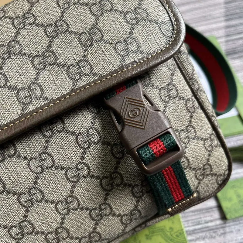 Gucci 760123 GG Messenger Bag Hnědá