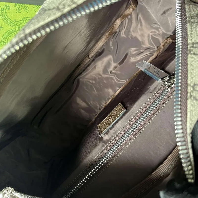 Gucci 760123 GG Messenger Bag Hnědá