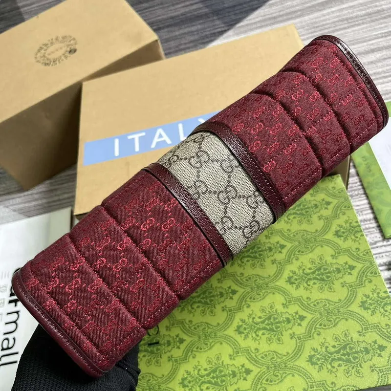 Gucci 751912 Mini GG plátěná taška červená