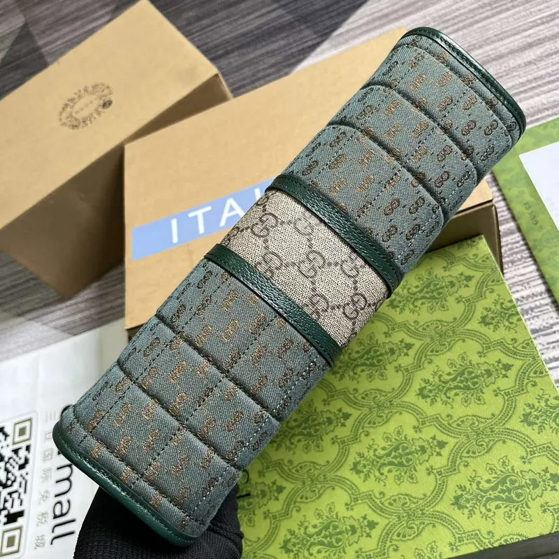Gucci 751912 Mini GG Canvas Pouch Zelená