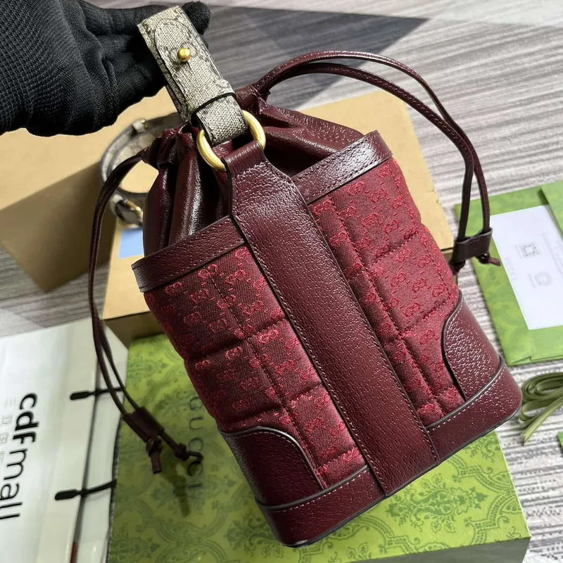 Gucci 752583 Ophidia GG Kbelík Taška Červená