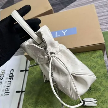 Gucci 760313 Gucci Blondie Mini Bucket Bag Bílá