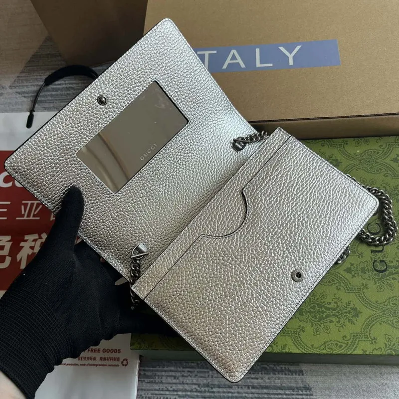 Gucci 497985 GG Marmont Kožená Mini Řetízková Taška Stříbrná