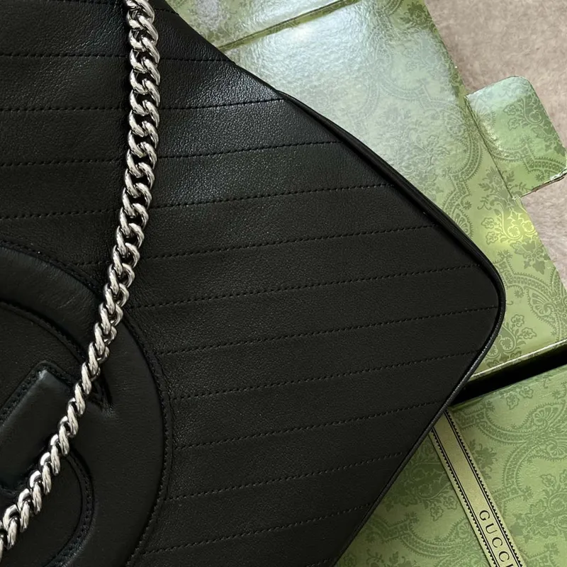 Gucci 751516 Blondie Medium Tote taška v černé kůži
