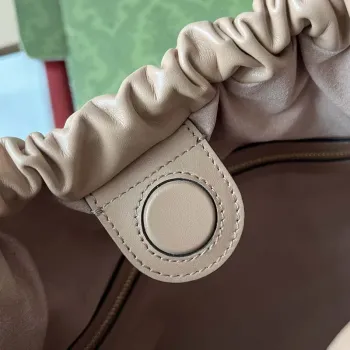 Gucci 746210 Gucci Deco střední taška přes rameno z meruňkového kůže