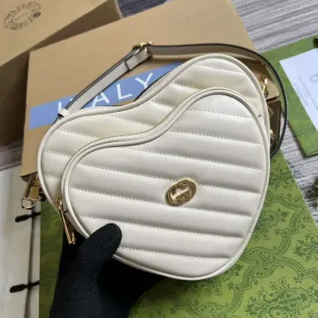 Gucci 751628 Interlocking G Mini Srdíčková Kabelka na Rameno Bílá