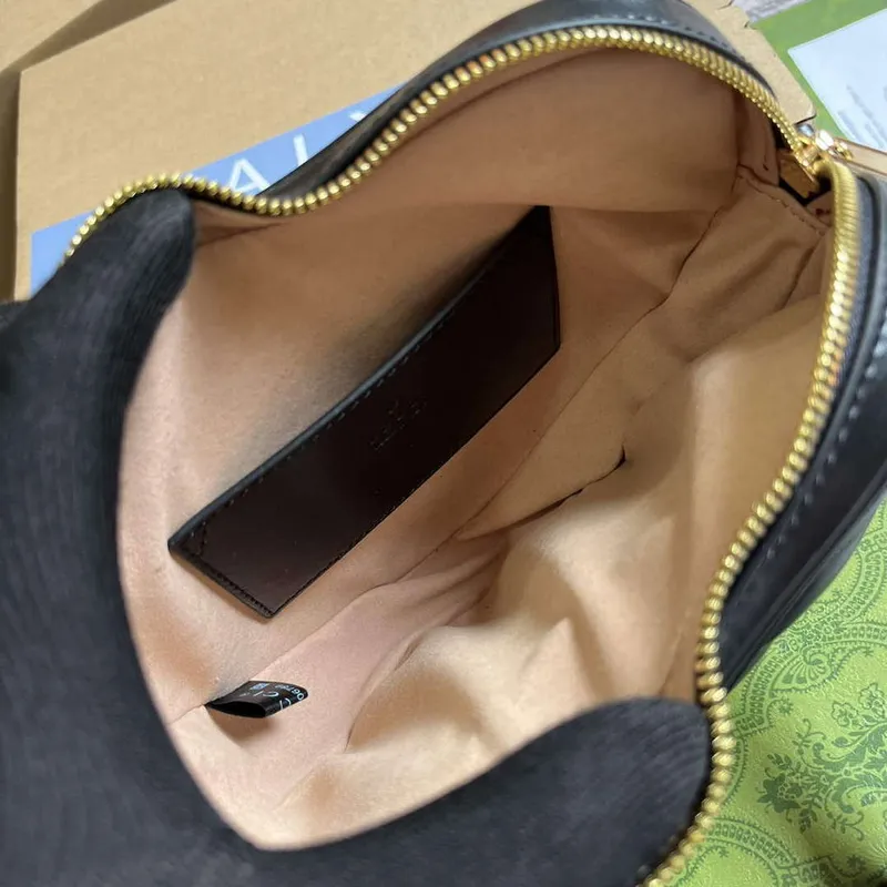 Gucci 751628 Interlocking G Mini Srdíčková Kabelka Černá