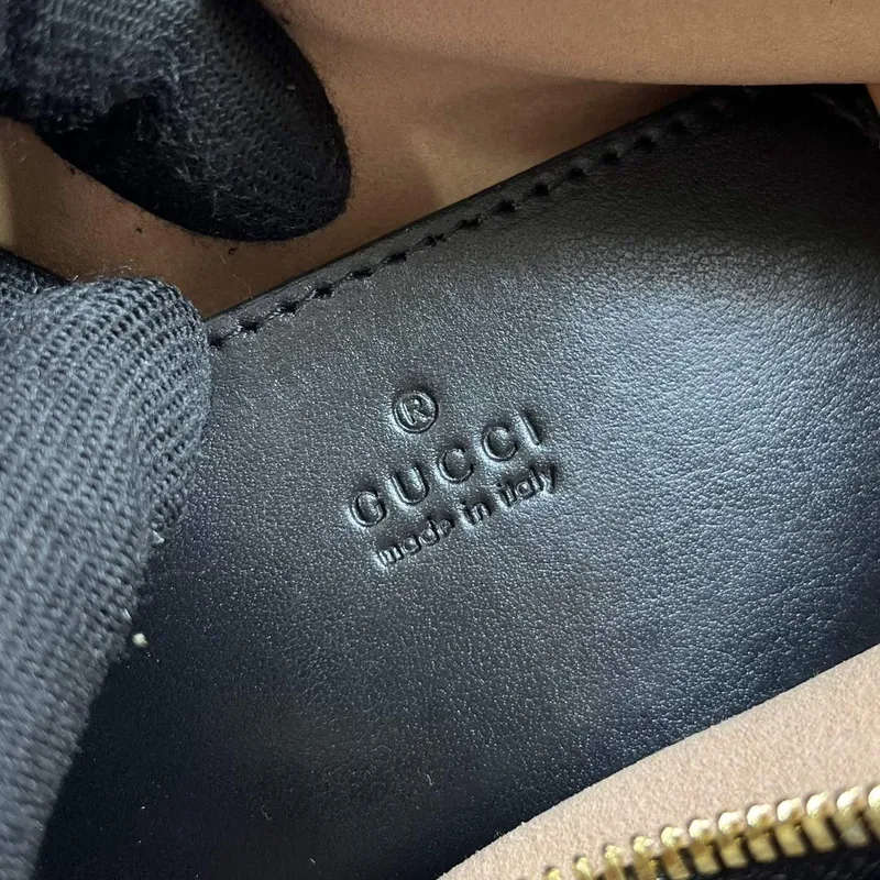 Gucci 751628 Interlocking G Mini Srdíčková Kabelka Černá