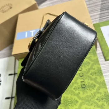 Gucci 746433 GG Marmont Mini Bucket Bag Černá