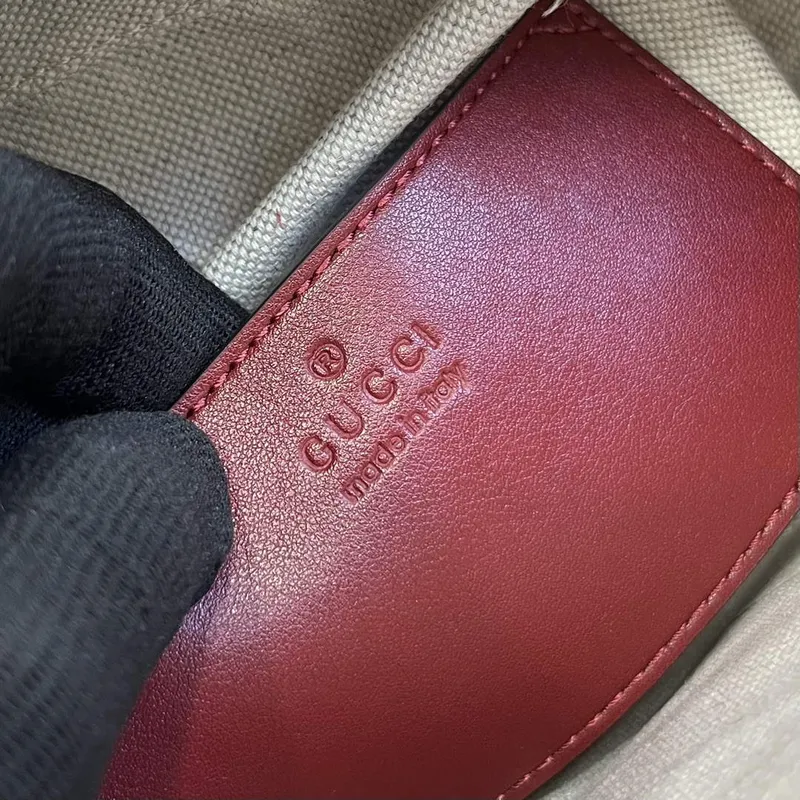 Gucci 744434 Gucci Blondie Taška s horním držadlem Červená