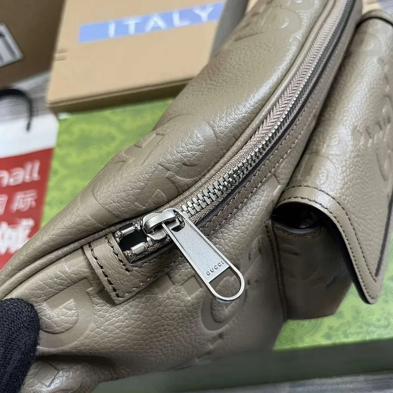 Gucci 645093 Jumbo GG Pásková taška Taupe