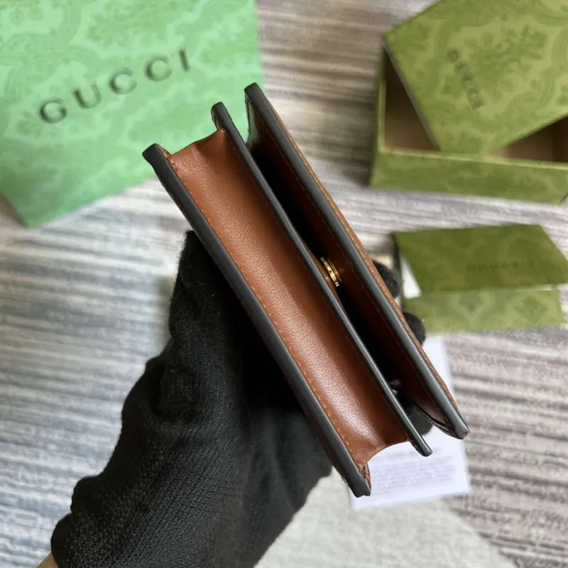 Gucci 723786 GG Matelassé Karta Peněženka Hnědá