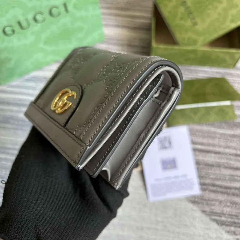 Gucci 723786 GG Matelassé Karta Pouzdro Peněženka Šedá