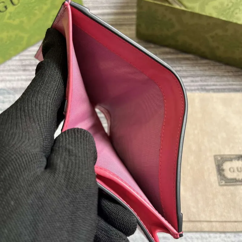 Gucci 723786 GG Matelassé Karta Peněženka Růžová růžová