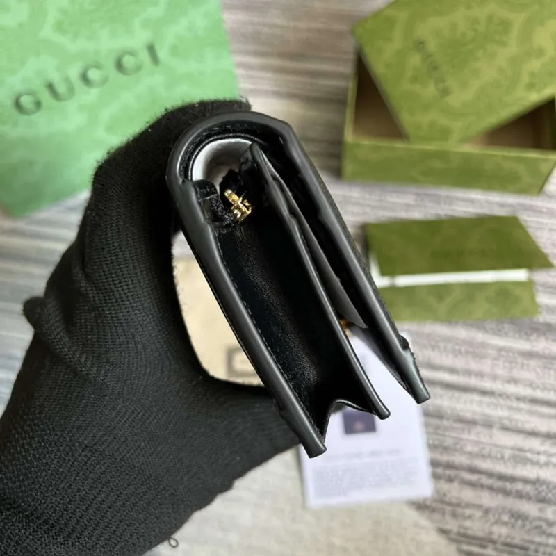 Gucci 723786 GG Matelassé Karta Peněženka Černá