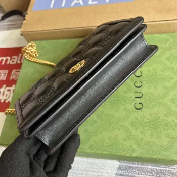 Gucci 723787 GG Matelassé Řetízková peněženka Černá