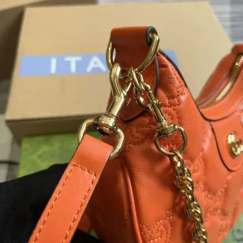 Gucci 739736 GG Matelassé Mini Taška Oranžová