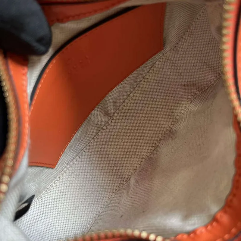 Gucci 739736 GG Matelassé Mini Taška Oranžová