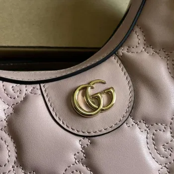 Gucci 739736 GG Matelassé Mini Taška Růžová