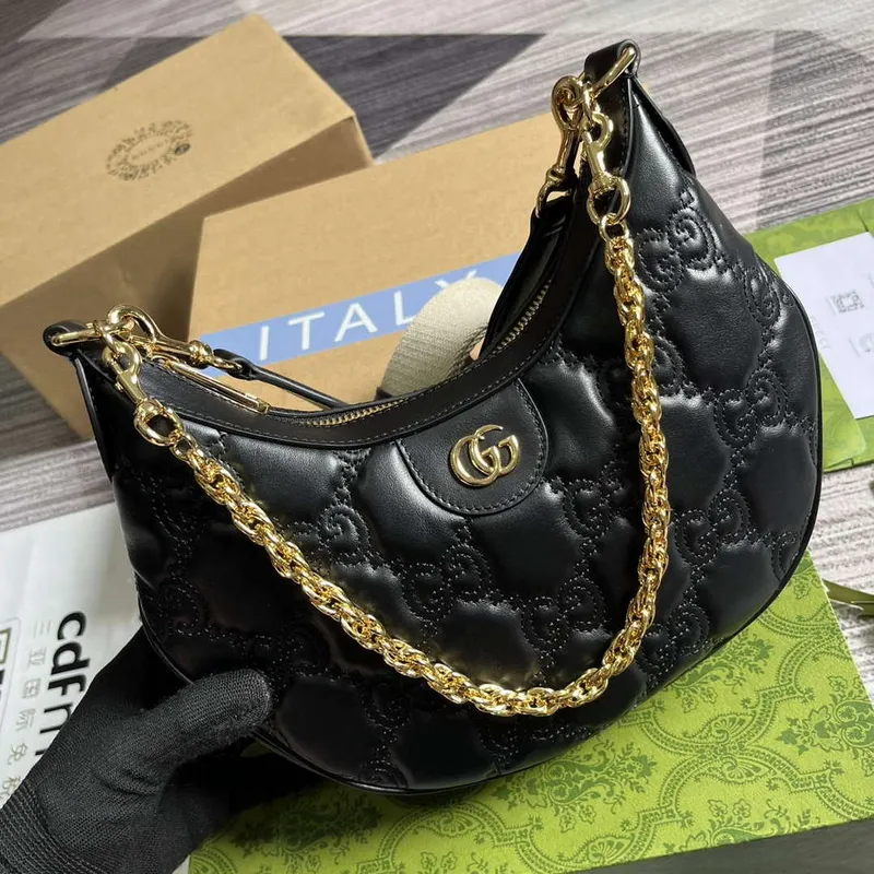 Gucci 739709 GG Matelassé Malá Ramenní Taška Černá