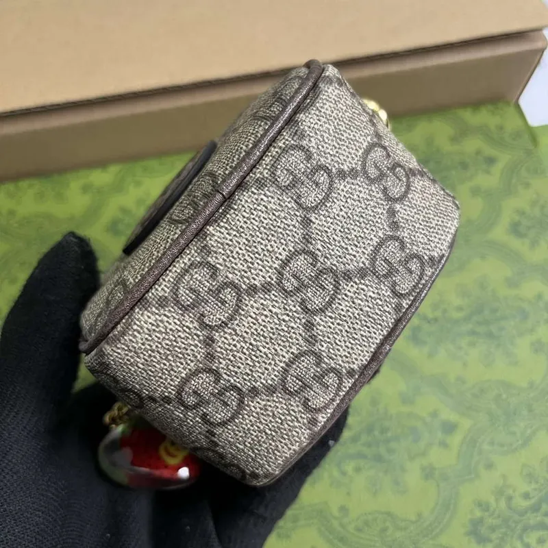 Gucci 726252 peněženka na mince s jahodovým motivem a dvojitým G hnědá