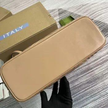 Gucci 739684 GG Marmont Velká taška Rose beige