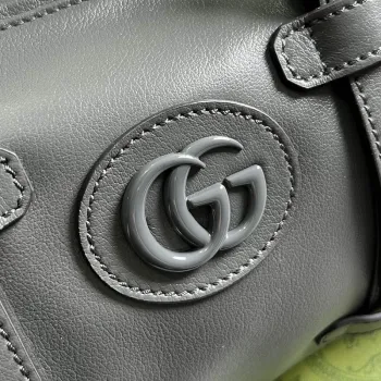 Gucci 725701 Malá sportovní taška s tónovým Double G Šedá