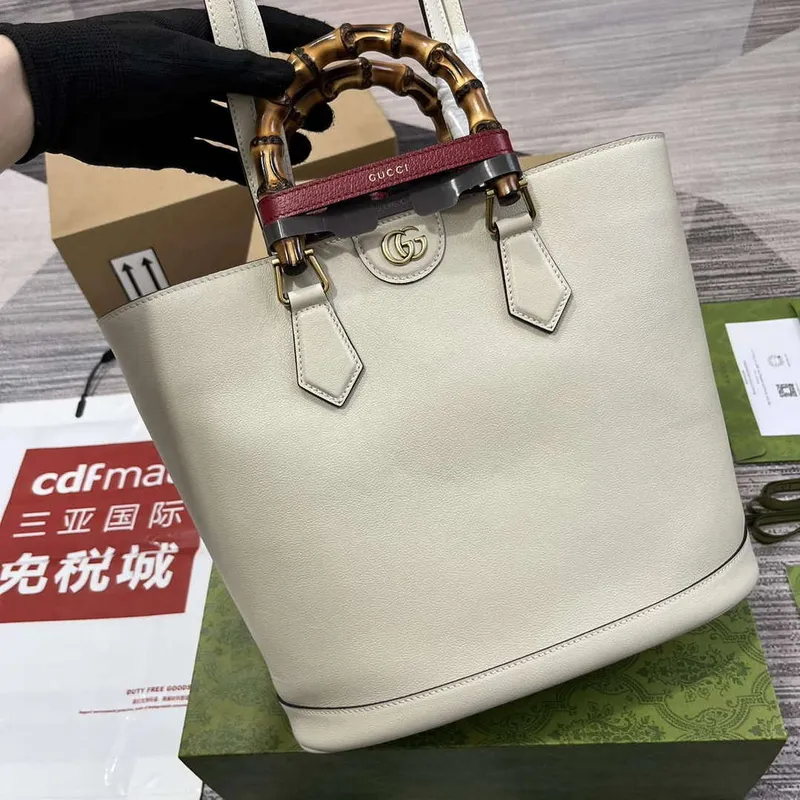 Gucci 750394 Gucci Diana Střední Tote Taška Bílá kůže