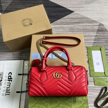 Gucci 746319 GG Marmont Malá kabelka s horním držadlem Červená