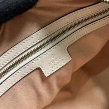 Gucci 746319 GG Marmont Malá kabelka s horním uchem Bílá