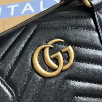 Gucci 746319 GG Marmont Malá kabelka s horním uchem Černá
