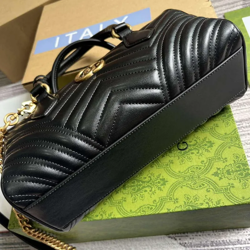 Gucci 746319 GG Marmont Malá kabelka s horním uchem Černá