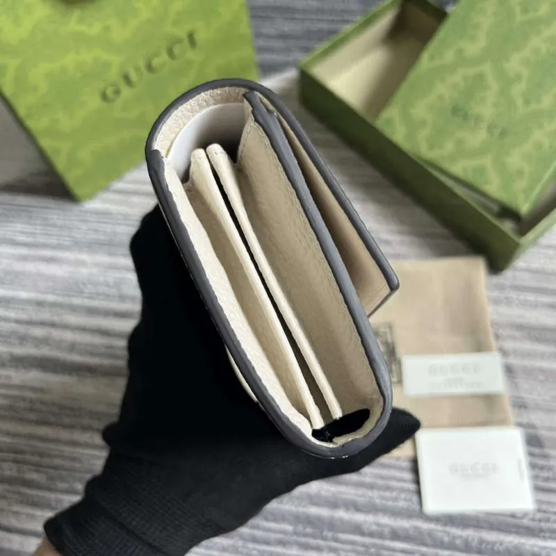 Gucci 750461 Peněženka s propleteným G hadím uzlem bílá