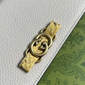 Gucci 746056 Řetízková peněženka s propleteným G hadí mašlí bílá