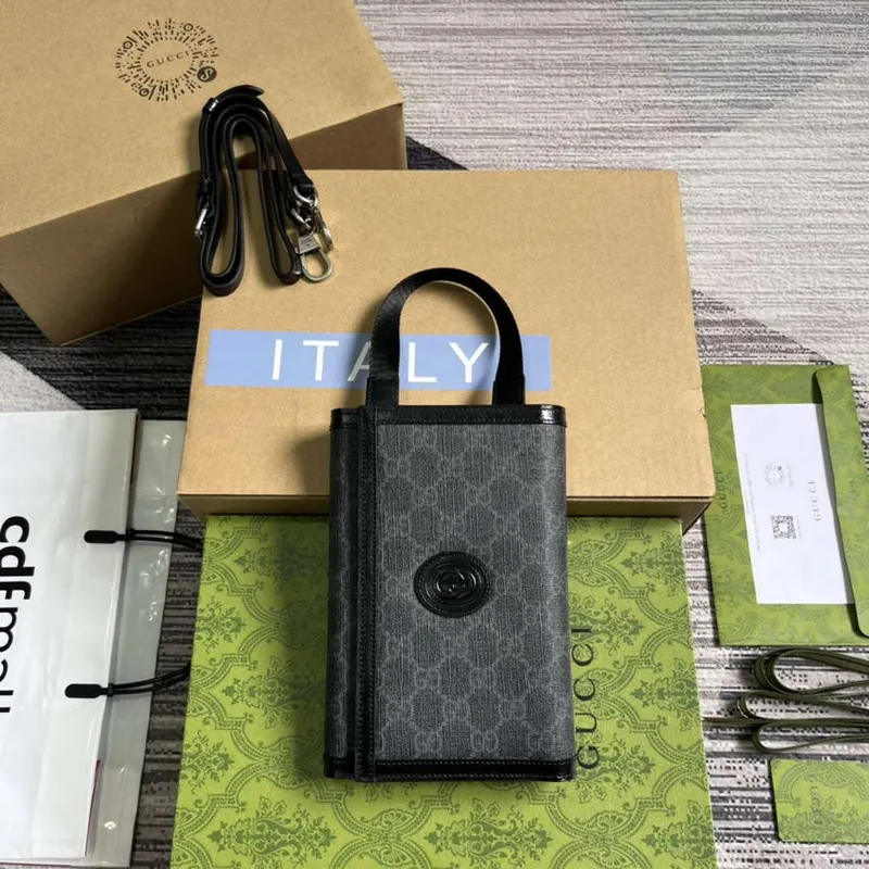 Gucci 724358 GG Kabelková peněženka Černá