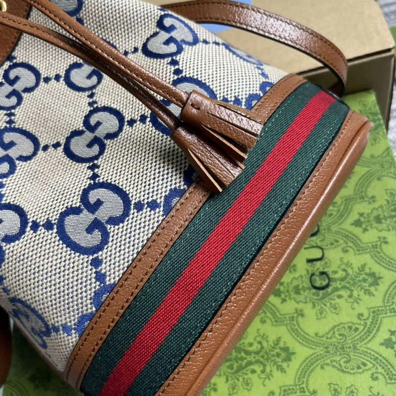 Gucci 550621 Ophidia Malá GG Kbelík Taška Hnědá
