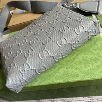 Gucci 696009 GG Embossed Střední Messenger Taška Šedá