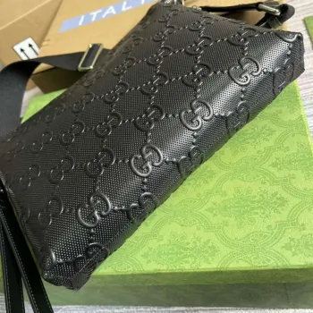 Gucci 696009 GG Embossed Střední Messenger Taška Černá