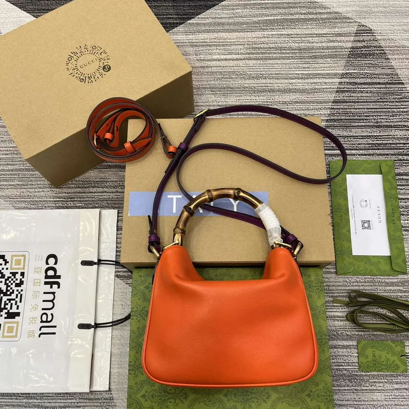 Gucci 746251 Gucci Diana Malá Kabelka Přes Rameno Oranžová