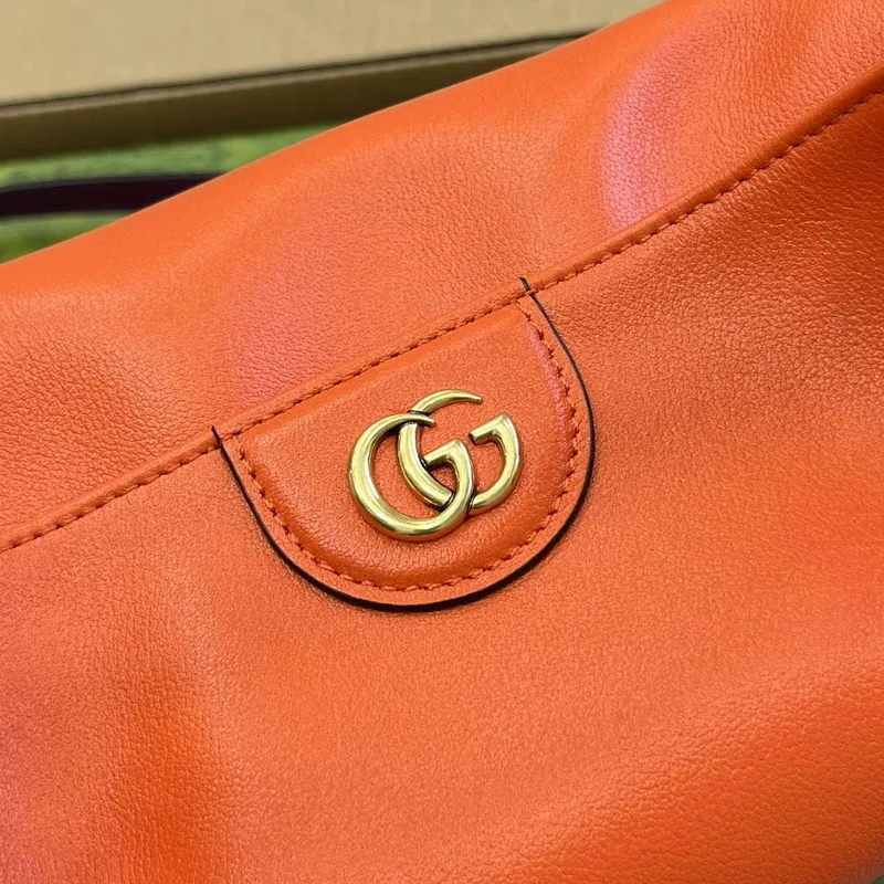 Gucci 746124 Gucci Diana Střední Kabelka přes rameno Oranžová
