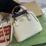Gucci 715775 Gucci Diana Mini Tote Bag Bílá kůže