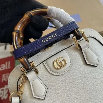 Gucci 715775 Gucci Diana Mini Tote Bag Bílá kůže