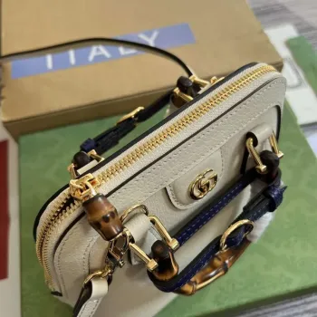 Gucci 715775 Gucci Diana Mini Tote Bag Bílá kůže