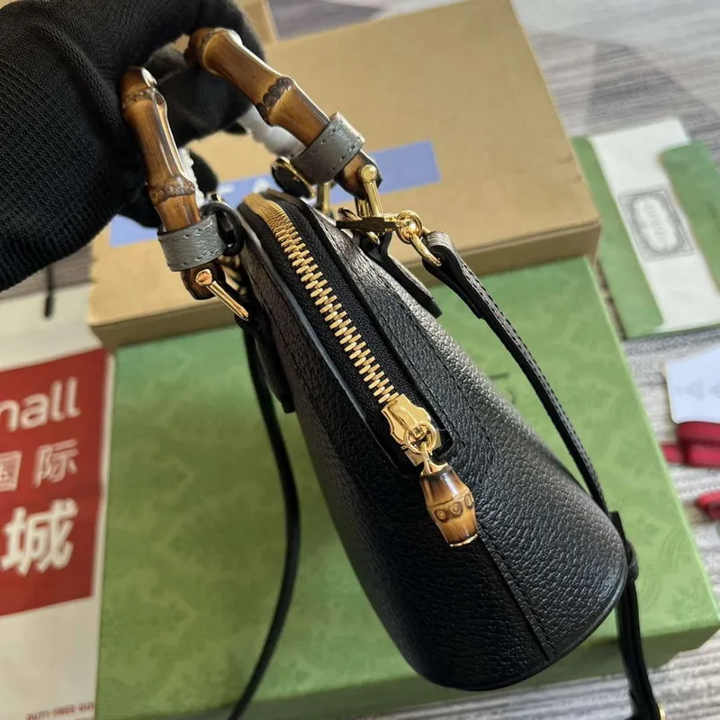 Gucci 715775 Gucci Diana Mini Tote Bag Černá kůže