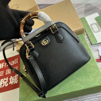 Gucci 715775 Gucci Diana Mini Tote Bag Černá kůže