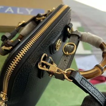 Gucci 715775 Gucci Diana Mini Tote Bag Černá kůže