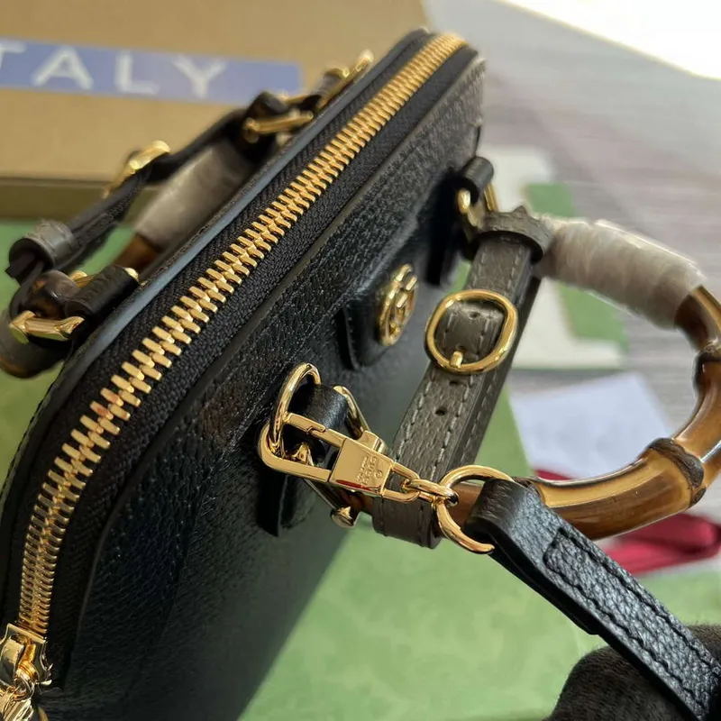 Gucci 715775 Gucci Diana Mini Tote Bag Černá kůže