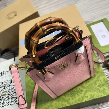 Gucci 739079 Diana Mini Tote Bag Růžová kůže
