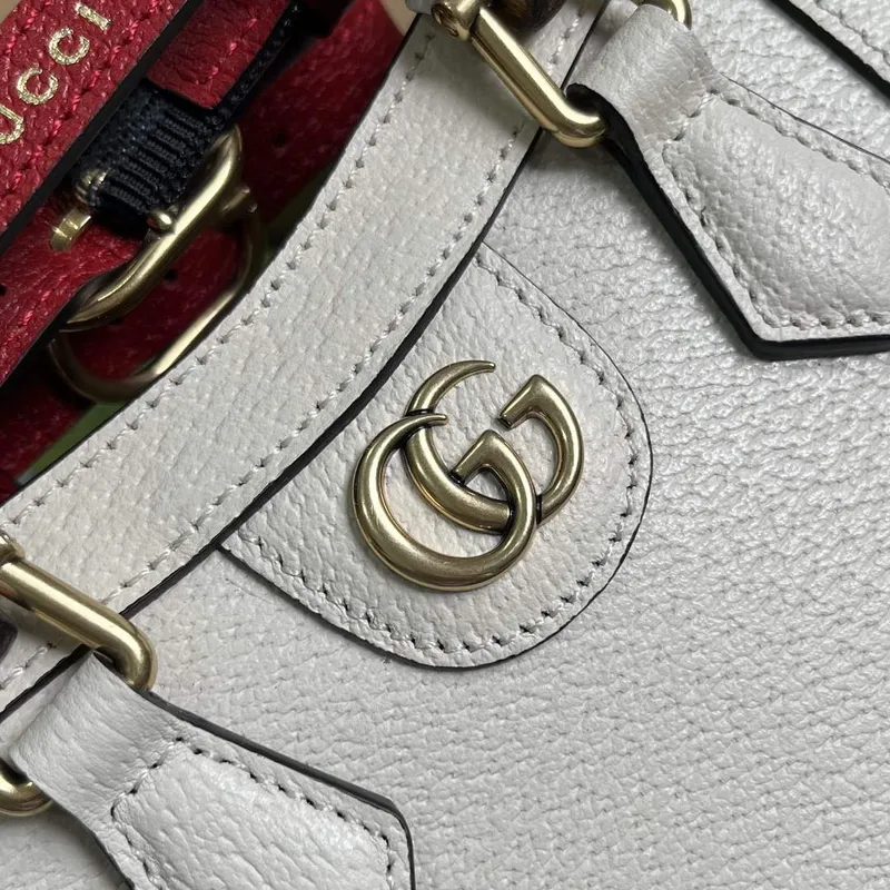 Gucci 739079 Diana Mini Tote Bag Bílá Kůže